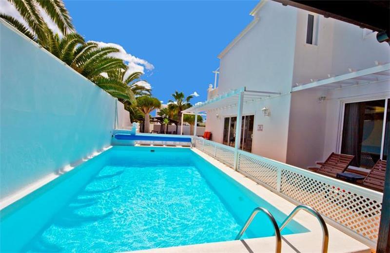 Villa in Lanzarote, photograph 1