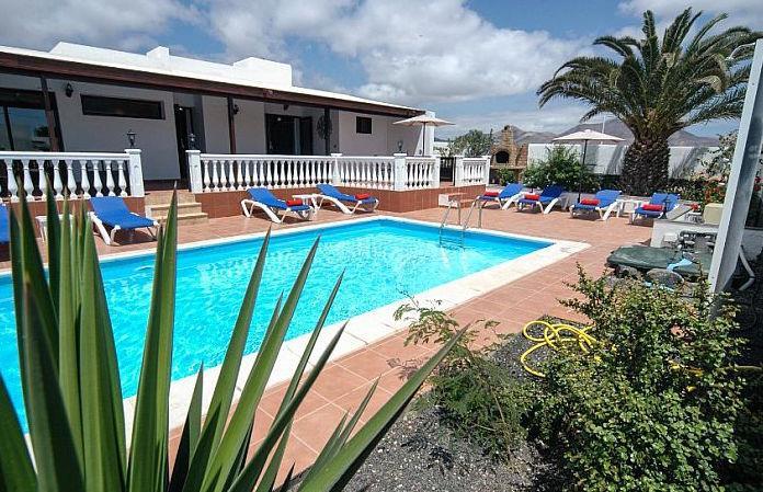 Villa in Lanzarote, photograph 3