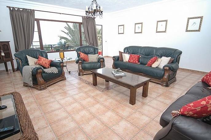 Sea-view villa in Lanzarote, photograph 7