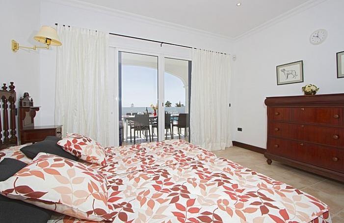 Sea-view villa in Lanzarote, photograph 16
