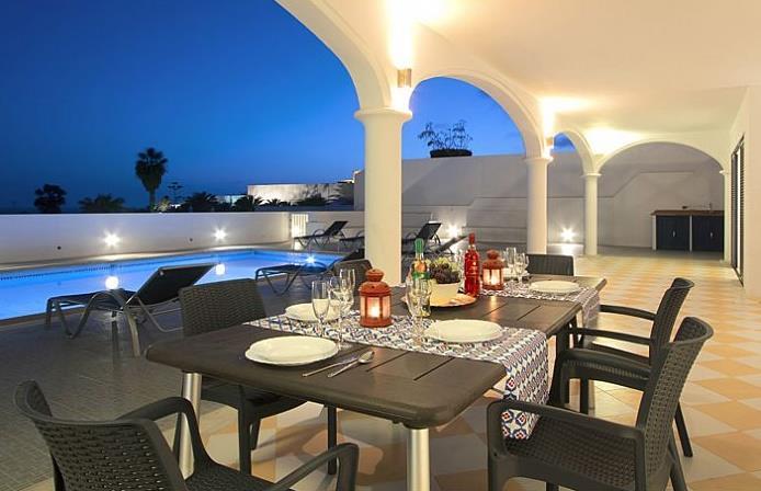 Sea-view villa in Lanzarote, photograph 6