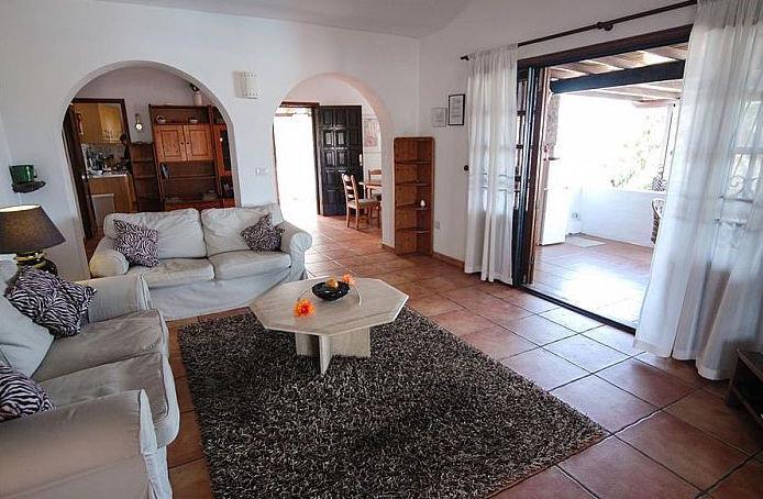 Sea-view villa in Lanzarote, photograph 11
