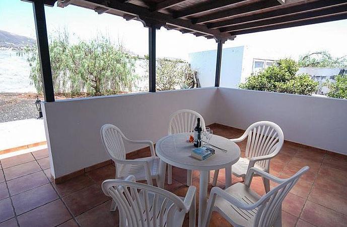 Sea-view villa in Lanzarote, photograph 7