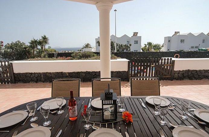 Sea-view villa in Lanzarote, photograph 6