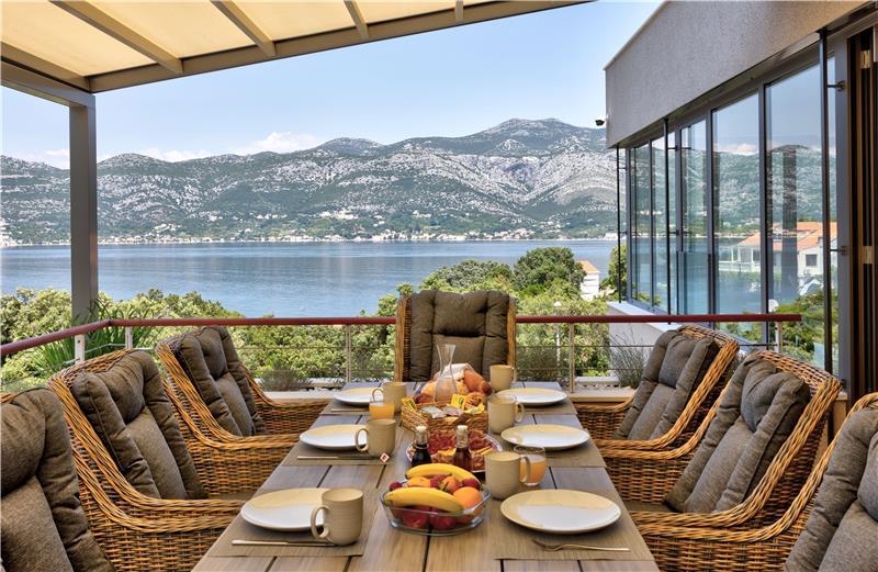 2 x 3 Bedroom Villas with Sea Views and Pools on Korcula Island, Sleeps 6 
