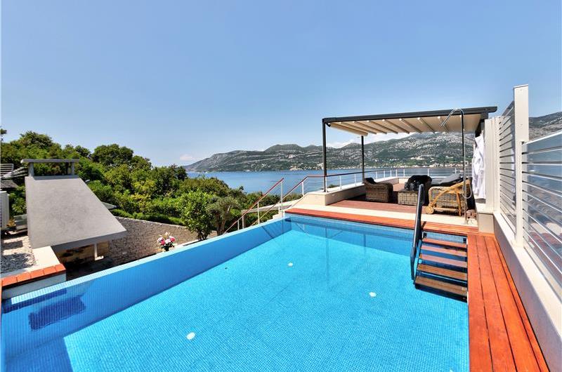 2 x 3 Bedroom Villas with Sea Views and Pools on Korcula Island, Sleeps 6 