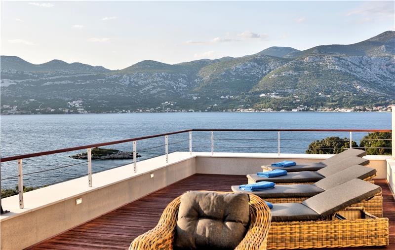 2 x 3 Bedroom Villas with Sea Views and Pools on Korcula Island, Sleeps 6 