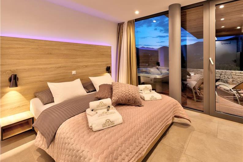 2 x 3 Bedroom Villas with Sea Views and Pools on Korcula Island, Sleeps 6 