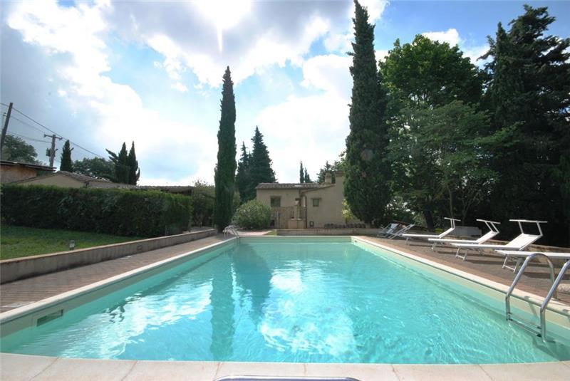 Villa in Tuscany, photograph 2