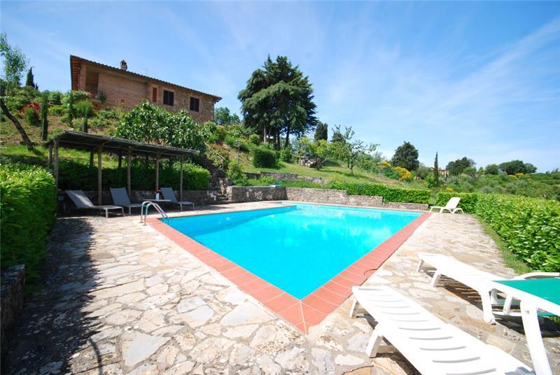 Villa in Tuscany, photograph 1
