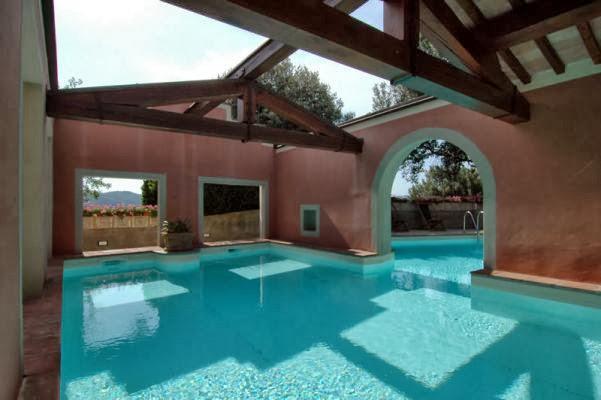 Villa in Tuscany, photograph 3