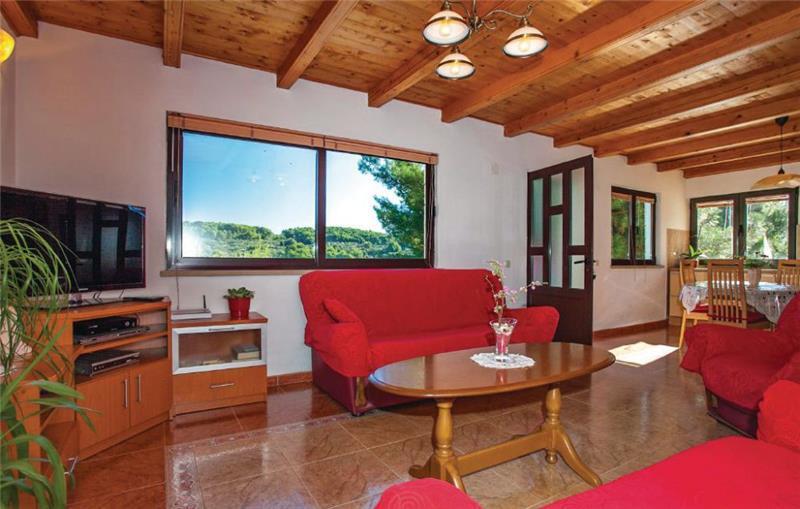 Beachfront villa in Lumbarda, photograph 18