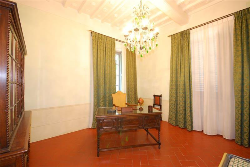 Villa in Tuscany, photograph 19