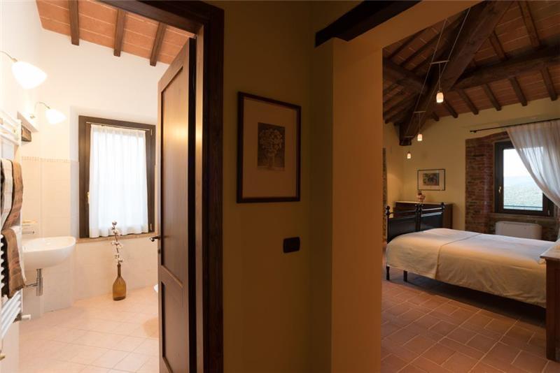 Villa in Umbria, photograph 17