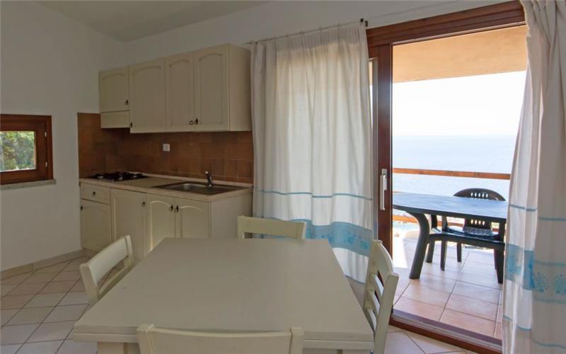 Sea-view villa in Sardinia, photograph 9