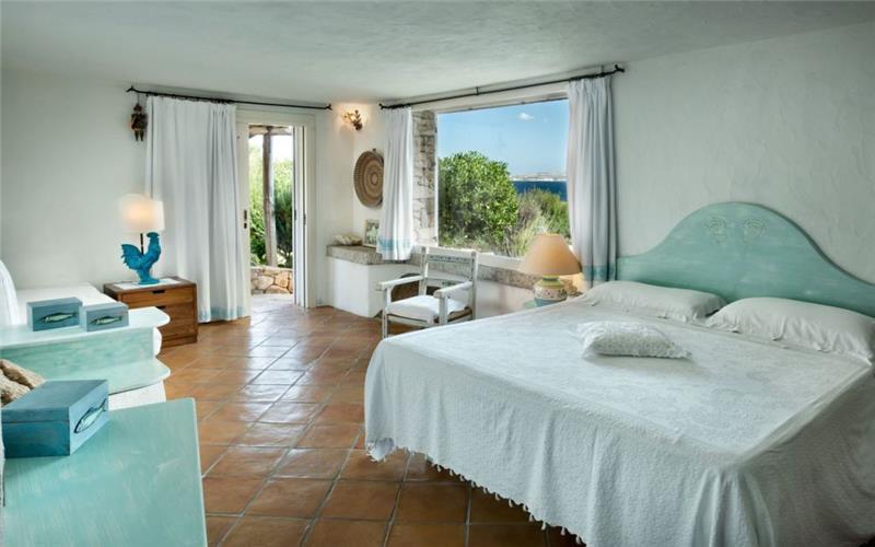 Sea-view villa in Sardinia, photograph 20