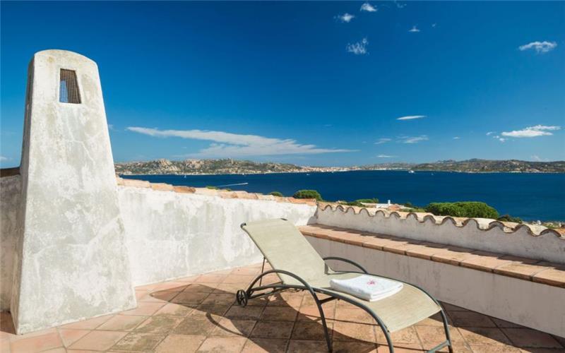 Sea-view villa in Sardinia, photograph 15