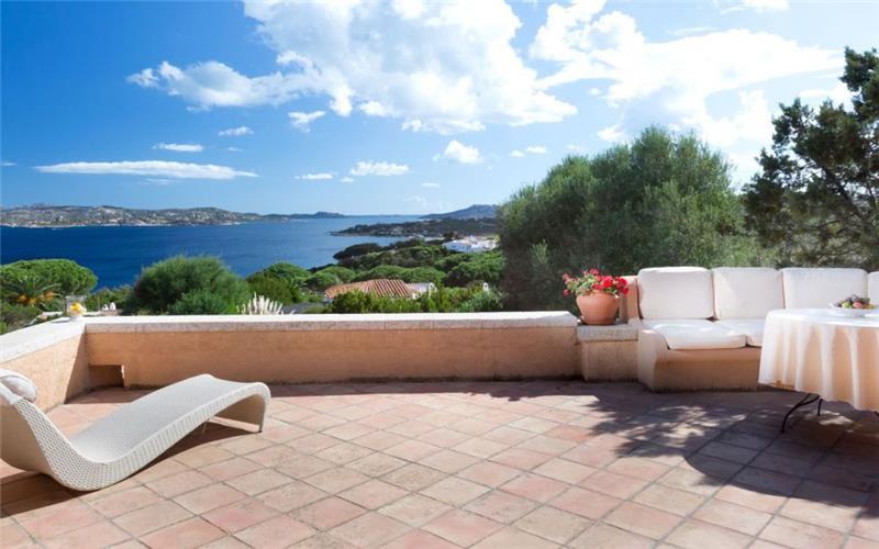 Sea-view villa in Sardinia, photograph 9