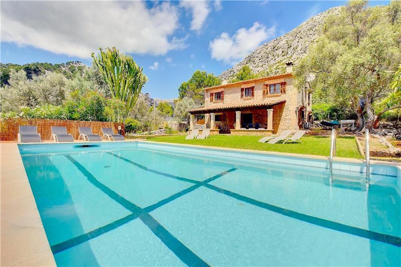 Villa in Mallorca, photograph 1