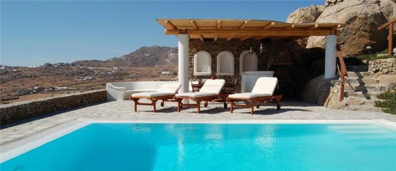 Sea-view villa in Super Paradise, photograph 2