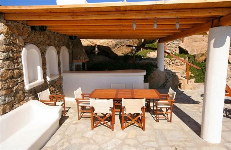 Sea-view villa in Super Paradise, photograph 5