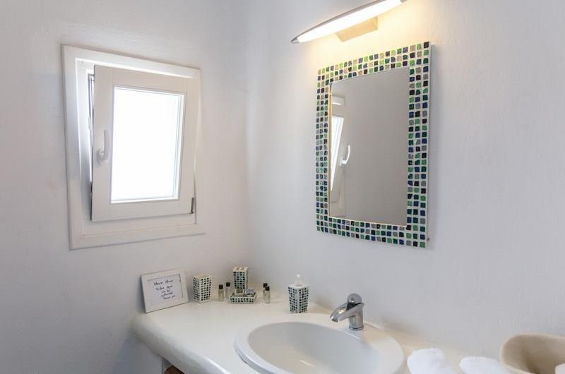 4 Bedroom Villa with Pool near Super Paradise Beach on Mykonos, Sleeps 8