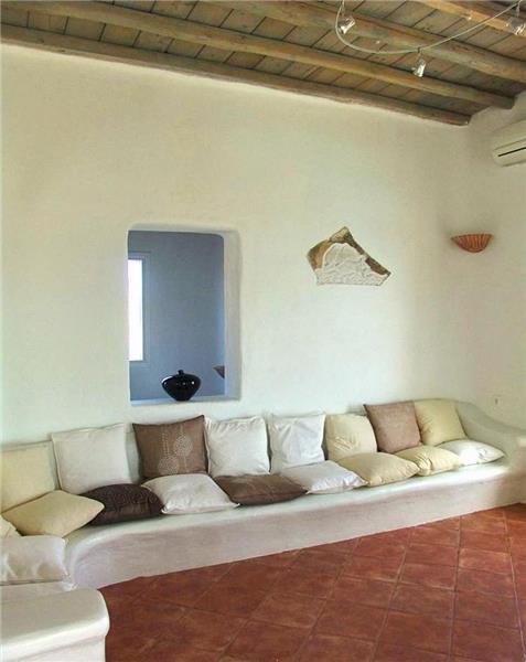 Sea-view villa in Super Paradise, photograph 10
