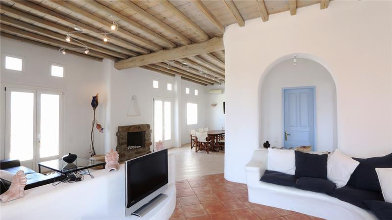 4 Bedroom Villa with Pool near Super Paradise Beach on Mykonos, Sleeps 8