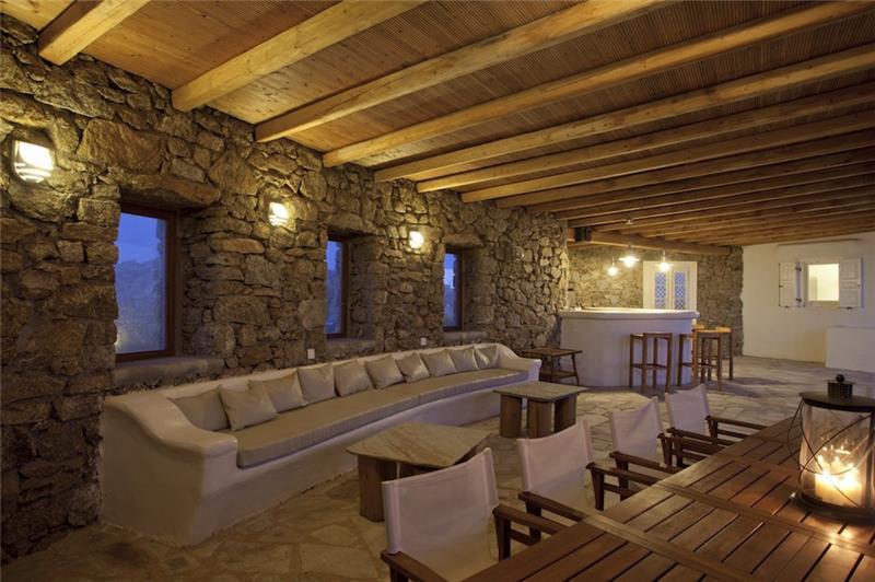 Sea-view villa in Super Paradise, photograph 6