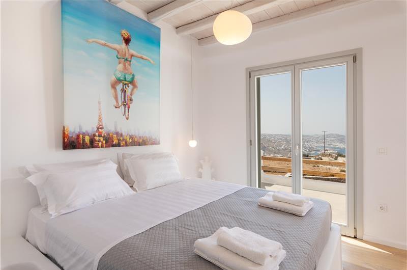 6 Bedroom Villa with Pool in Tourlos on Mykonos, Sleeps 12-15
