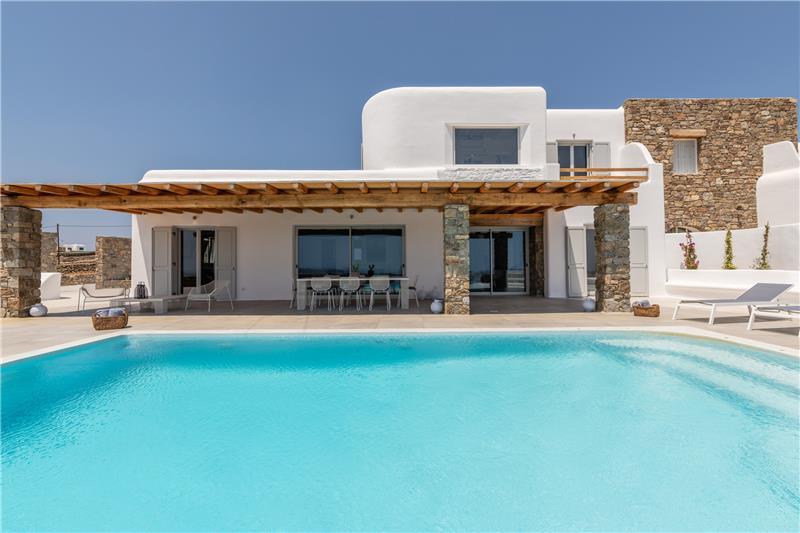 Sea-view villa in Tourlos, photograph 1
