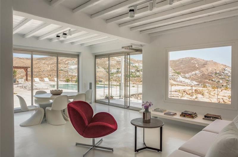 4 Bedroom Villa with Pool in Elia on Mykonos, Sleeps 8