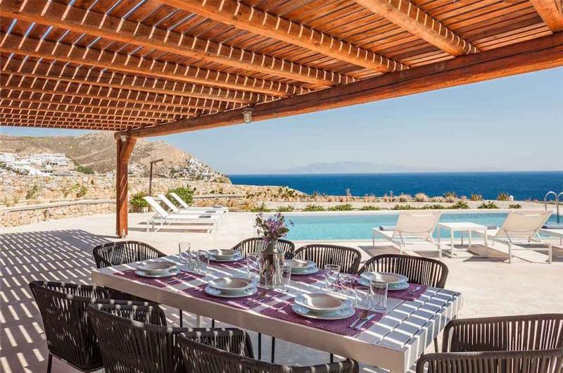 4 Bedroom Villa with Pool in Elia on Mykonos, Sleeps 8