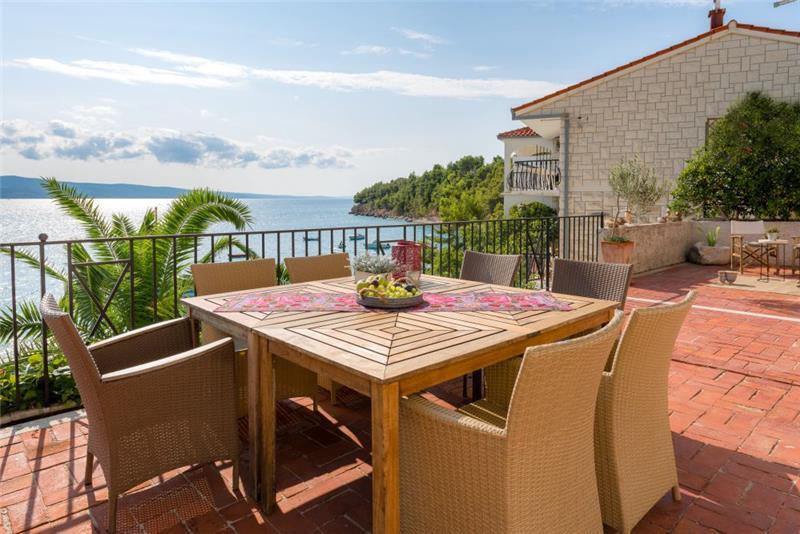 Beachfront villa in Stanici, photograph 6
