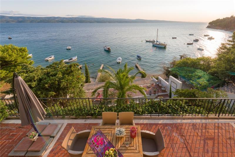Beachfront villa in Stanici, photograph 1