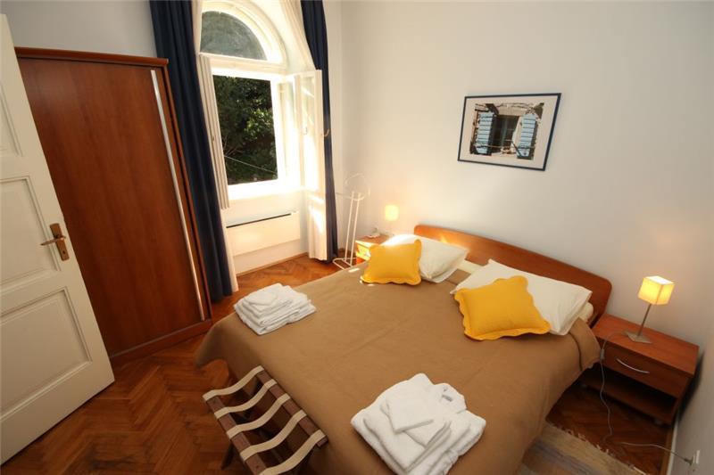 Sea-view villa in Split, photograph 24