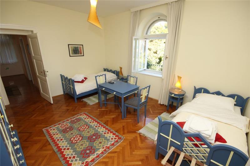 Sea-view villa in Split, photograph 26