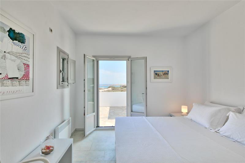 Sea-view villa in Santa Maria, photograph 24