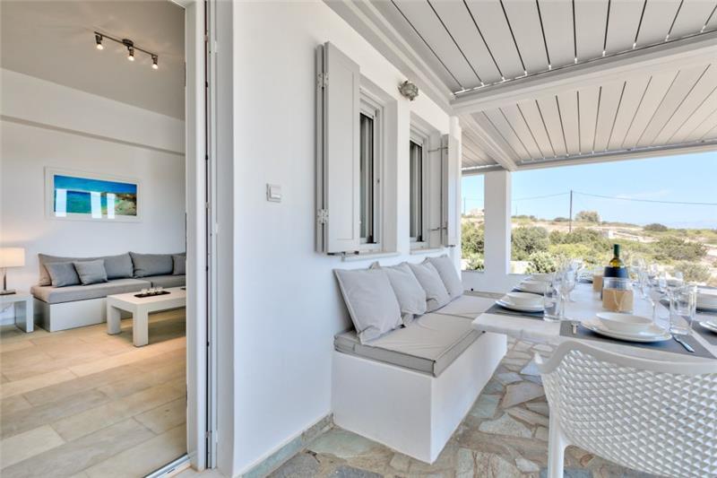 Sea-view villa in Santa Maria, photograph 13