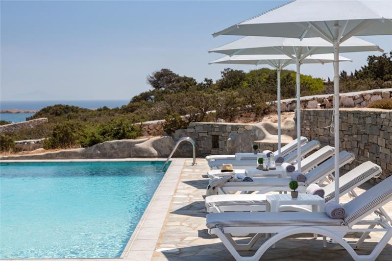 Sea-view villa in Santa Maria, photograph 4