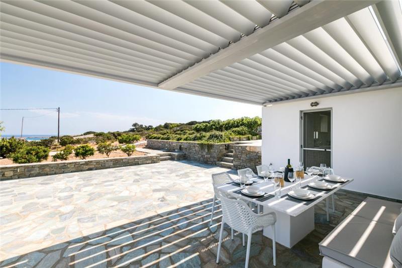 Sea-view villa in Santa Maria, photograph 10