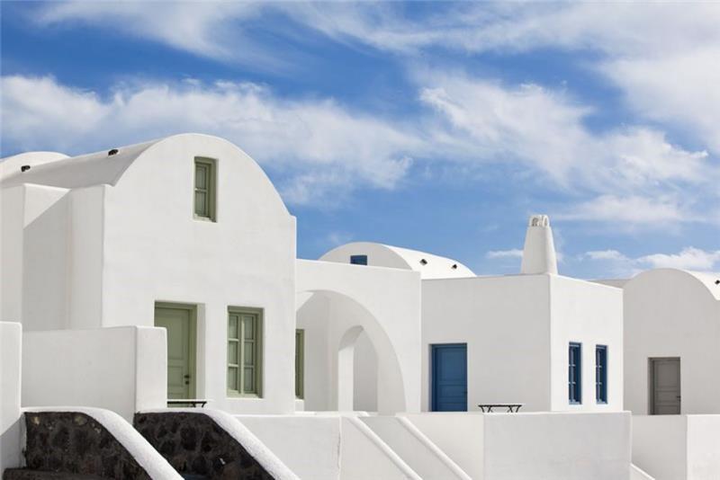 Sea-view villa in Megalochori, photograph 14