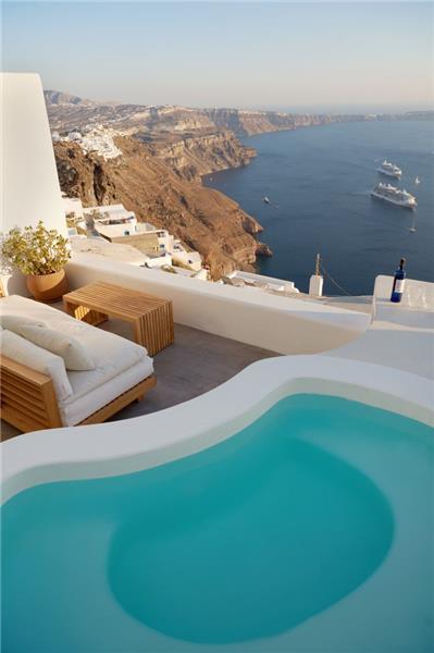 Sea-view villa in Imerovigli, photograph 13