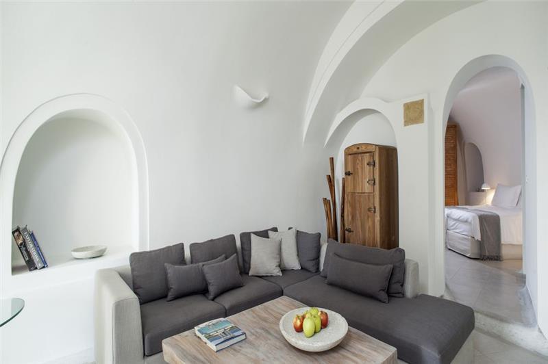 Sea-view villa in Imerovigli, photograph 9