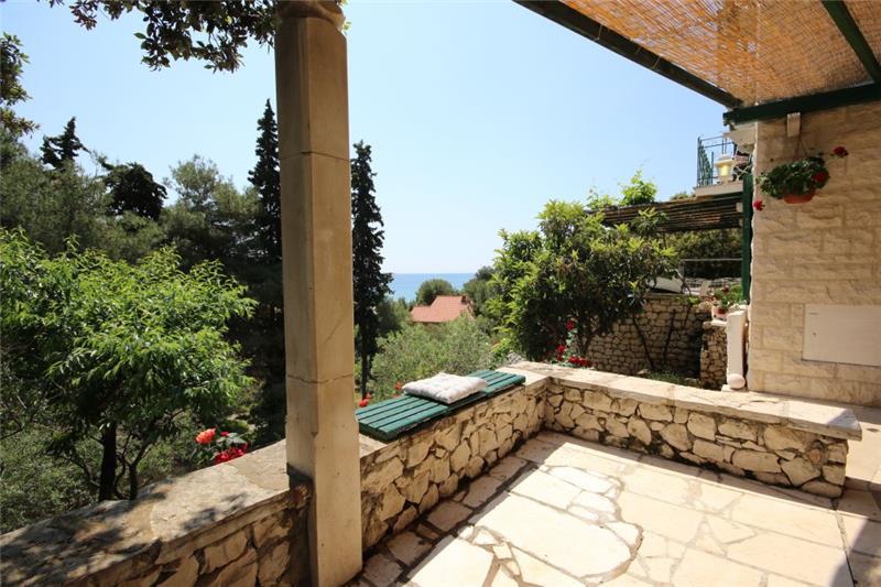 Beachfront villa in Sevid, photograph 5