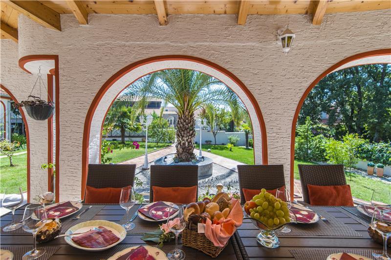 Villa in Porec, photograph 11
