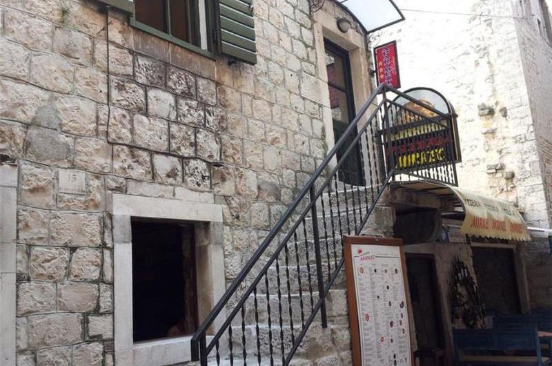 3 Bedroom Villa in Trogir Old Town, Sleeps 6-9