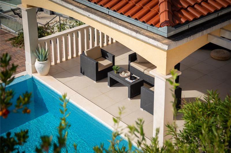 3 Bedroom Villa in Uvala Ljubljeva near Trogir, sleeps 6-7