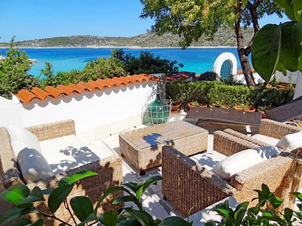 Beachfront villa in Kanice, photograph 5