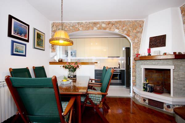 Beachfront villa in Kanice, photograph 17